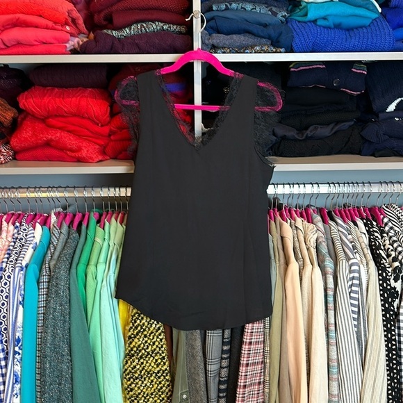 Unbranded Tops - Unbranded black sleeveless lace v neck top size S​
